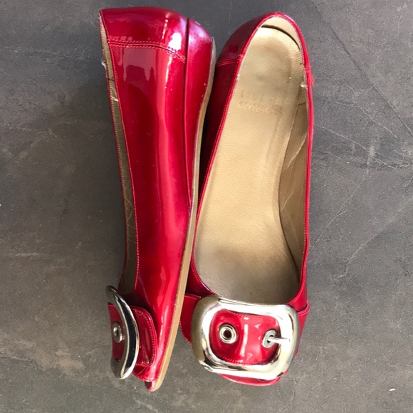 Stuart Weitzman Red Patent Flats - Picture 3 of 8